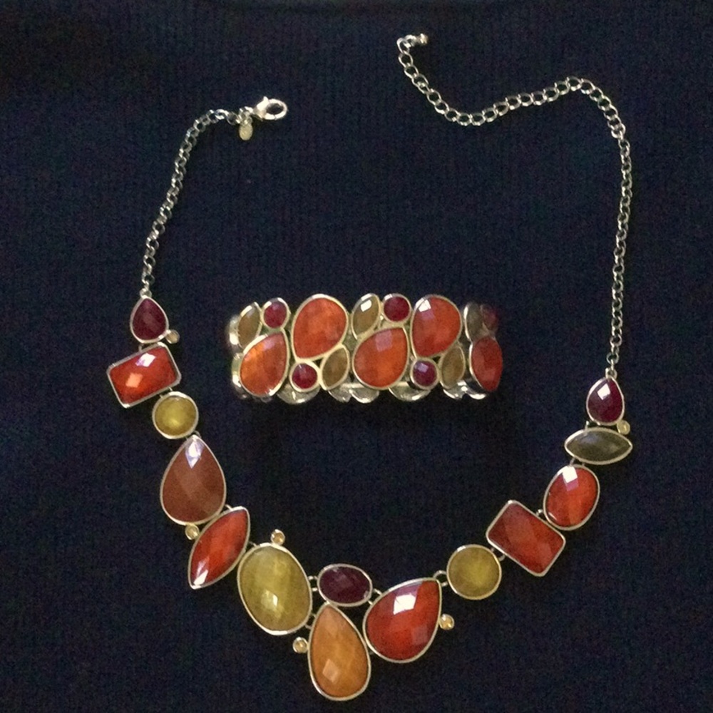 Beautiful  necklace and bracelet in fall colors.